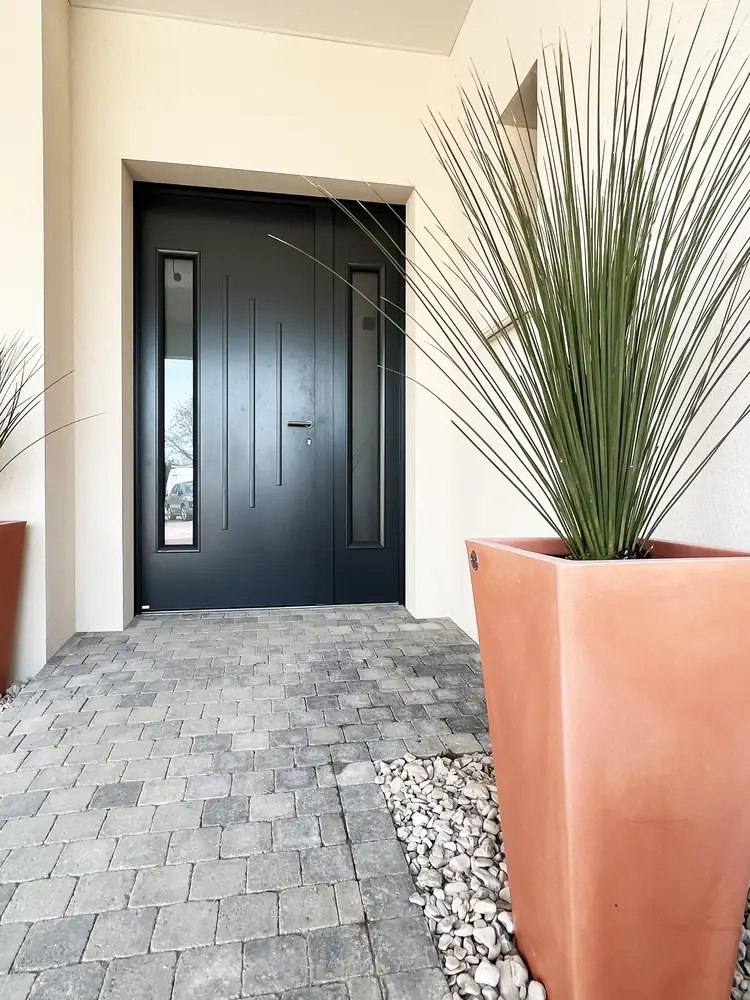 Maison moderne en U avec patio à Olonne-sur-Mer