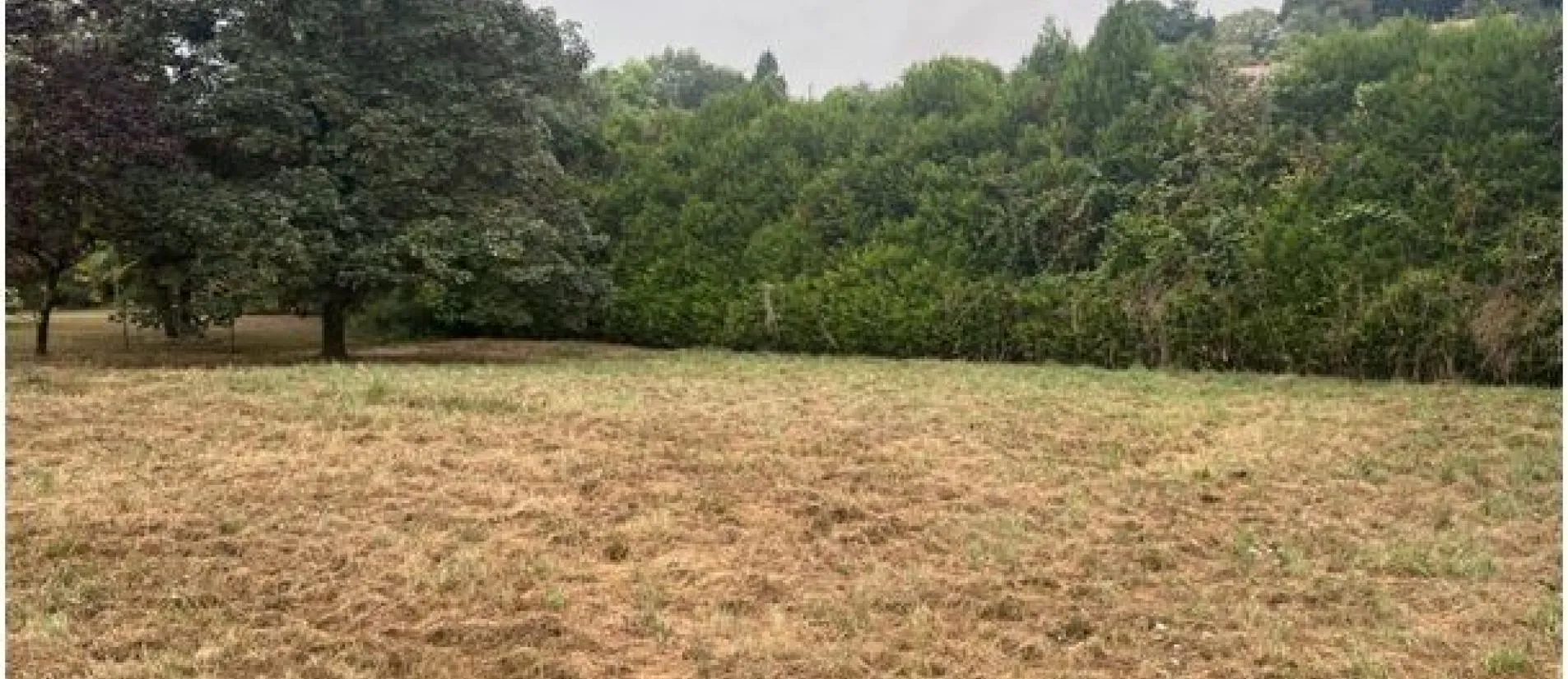 Maison de  89.73 m² sur un terrain de 769 m² à RUELLE-SUR-TOUVRE en CHARENTE (16).
