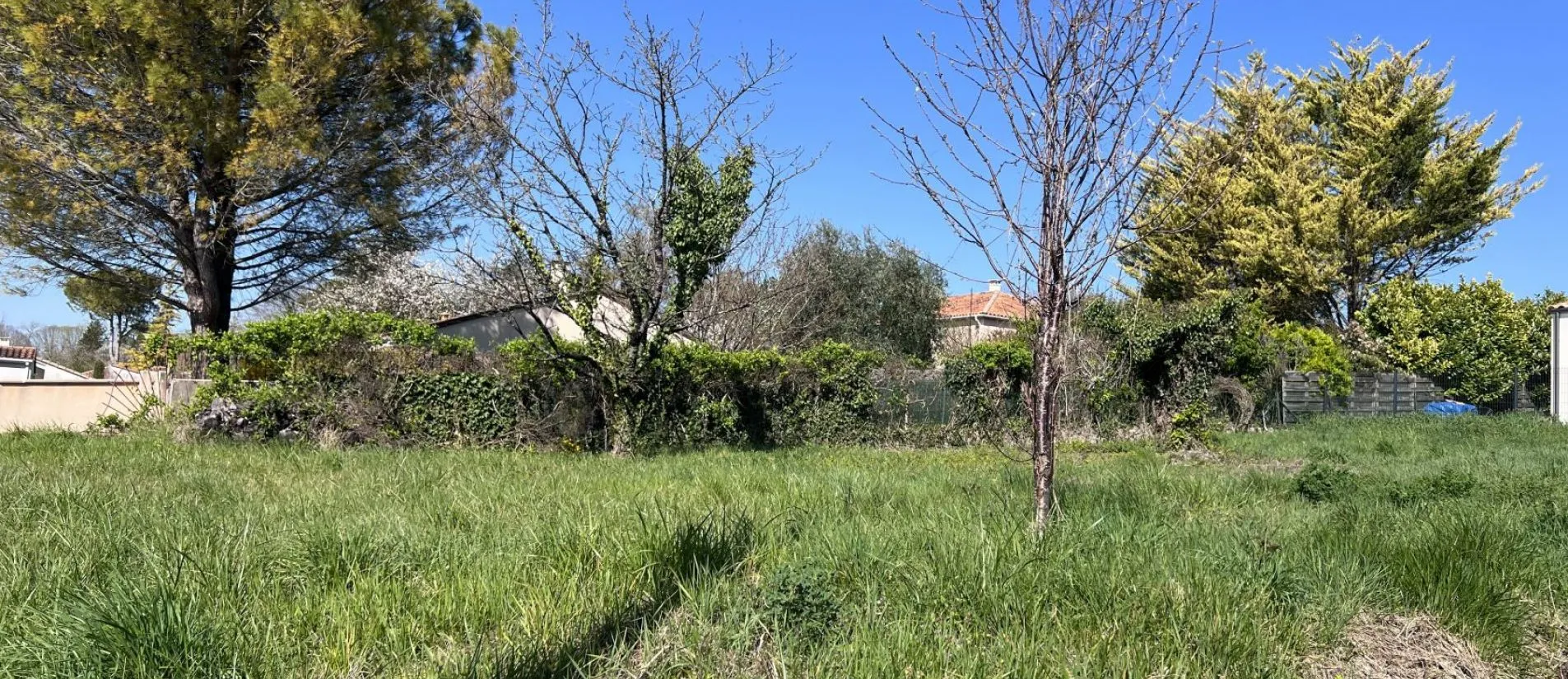 Maison de  70 m² sur un terrain de 473 m² à LA COURONNE en CHARENTE (16).
